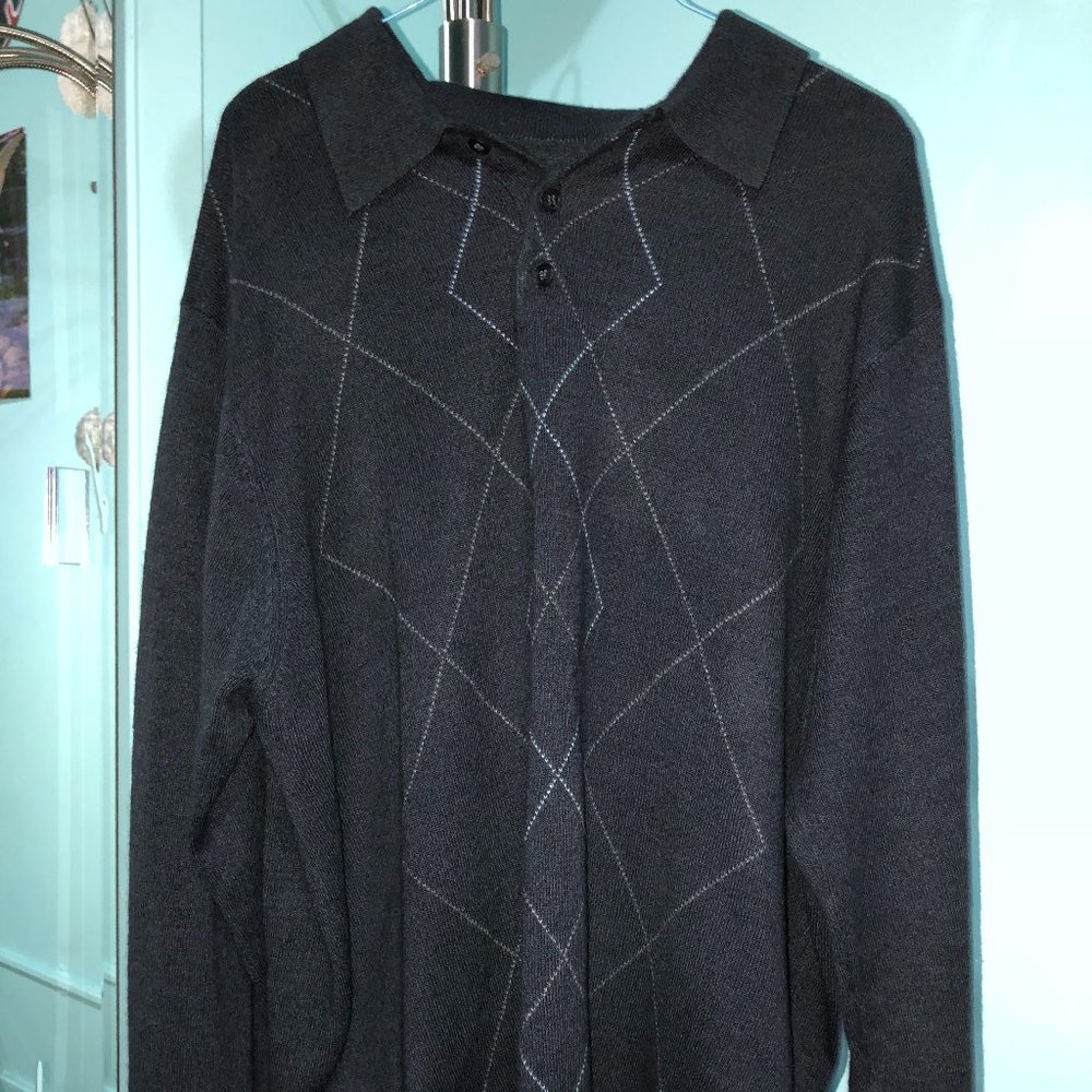 Black/blue polo, size unknown, fits L, XL, or XXL